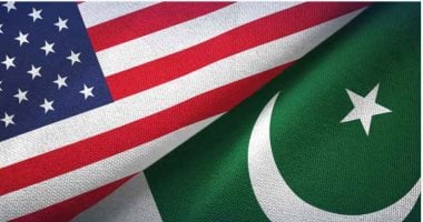 أمريكا تأمر الموظفين غير الأساسيين فى قنصليتى كراتشى ولاهور بمغادرة باكستان
