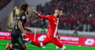 في الكورة : الوداد يتعادل مع الجيش الملكي 1 - 1 فى الشوط الأول بالدوري المغربي