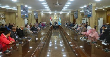 محافظ كفر الشيخ: تنفيذ قانون المحال العامة وتبسيط الإجراءات للجادين