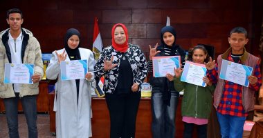 مدير تعليم جنوب سيناء تكرم الطلاب المتميزين بمدارس التربية الخاصة 