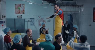 مسلسل بيبو الحلقة 1.. الحاج حلمى يطرد بيبو من مجزر الدجاج بسبب الرقص