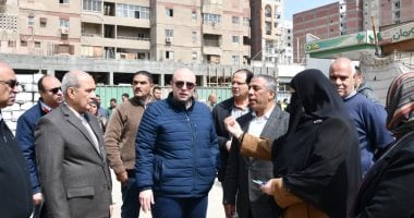 محافظ الفيوم يتفقد موقعًا مقترحًا لنقل موقف سيارات القرى