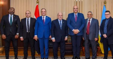 محافظ الإسكندرية يستقبل رئيس النيابة الإدارية لبحث دعم منظومة العمل الإداري