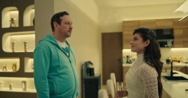 مسلسل فخر الدلتا الحلقة 18: والد تارا يكشف سر الأتوبيس وأصدقاء فخر محل نقاش 