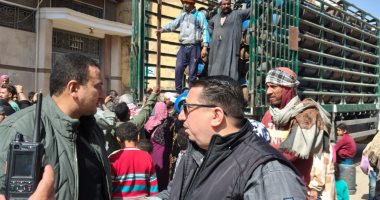 توزيع 2400 أسطوانة بوتاجاز بمدينة وقرى طهطا بسوهاج لتلبية احتياجات المواطنين