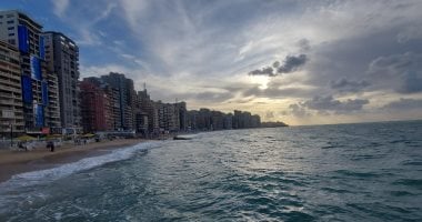 التغيرات المناخية تؤثر على موسم النوات بالإسكندرية.. موجات حارة مفاجئة تؤخر بعض النوات الباردة مثل السلوم والحسوم.. واختفاء بعضها مثل نوة الغطاس.. شهر أمشير يضاهى شهر طوبة فى البرودة القارسة.. صور