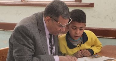 وكيل تعليم الوادى الجديد يوجه بالرعاية الاجتماعية للطلاب ومتابعة التقييمات بصفة دورية