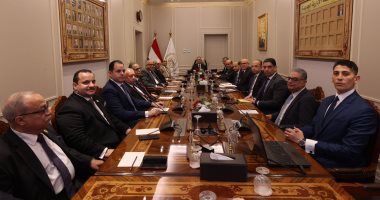 وزير العدل يستقبل رئيس وأعضاء اللجنة التشريعية بمجلس الشيوخ