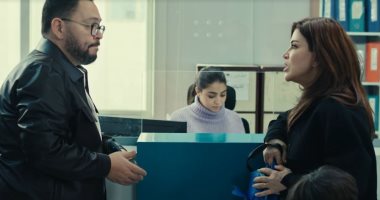 مسلسل اللون الأزرق الحلقة 4.. صدمة بعد طلب فحص جيني لحمزة بـ27 ألف جنيه