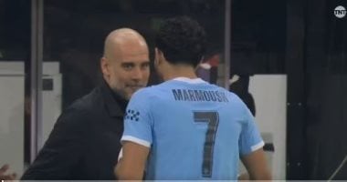 في الكورة : شاهد عناق بيب جوارديولا لـ عمر مرموش بعد تسجيل ثنائية ضد نيوكاسل (فيديو)