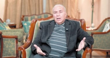 محمد السعيد إدريس في حوار لـ"اليوم السابع": إيران ستقاتل قتالا حسينيا حتى الرمق الأخير.. سقوط النظام الإيرانى ولا إصابة دول الخليج "مش من مصلحتنا".. وحديث الرئيس السيسى عن القوة العربية المشتركة "آن أوانه"