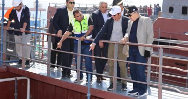 الفريق أسامة ربيع يتفقد شركة ترسانة جنوب البحر الأحمر