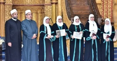 أوقاف جنوب سيناء تكرّم حفظةً لكتاب الله من طلاب البرنامج التصنيفي بشرم الشيخ