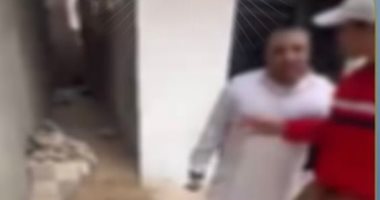 بسبب الفلوس.. خناقة ولاد عم تنتهي بمحاولة تكسير باب مخبز في البحيرة