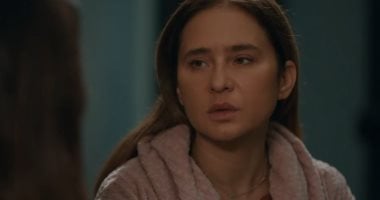 مسلسل على قد الحب الحلقة 20.. انهيار سميرة وعودة غامضة لمريم.. كريم يخطط للإيقاع بطبيبها ويواصل مراقبتها.. سارة ترسل رسالة صادمة وتدبر نقلها إلى مصحة وتحصل على توكيل عام.. وروان تواجه عبدالغني