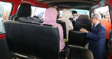 محافظ بنى سويف يتفقد المواقف ومحطات الوقود والمستودعات