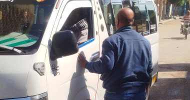 متابعة ميدانية لمحطات الوقود ومواقف سيارات الأجرة بالأقصر لضمان انتظام العمل