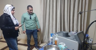 صحة الدقهلية: ضبط طلاب بكلية الطب يديرون مركزين للجلدية والليزر دون ترخيص