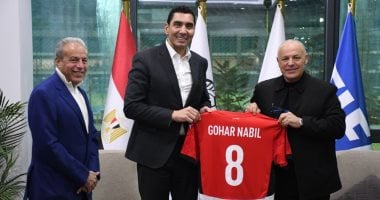 وزير الرياضة يزور مشروع الهدف بأكتوبر ويلتقى رئيس اتحاد الكرة