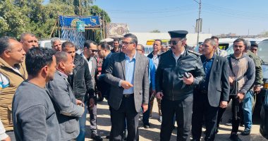 محافظ قنا يتابع مجمع المواقف ويشدد على الالتزام بتطبيق التعريفة الجديدة