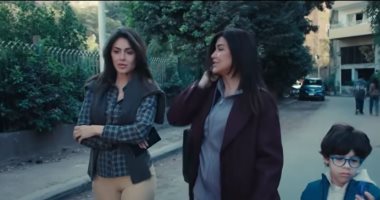 مسلسل اللون الأزرق الحلقة 7.. الطبيبة المعالجة لحمزة توجه نصائح لوالدته