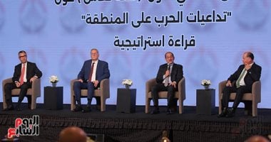 وزير النقل يطمئن المواطنين: لا تغيير فى أسعار تذاكر المترو والقطارات