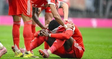 ألفونسو ديفيز يتعرض لانتكاسة جديدة بعد سداسية البايرن أمام أتالانتا