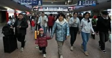 أول قطار ركاب بعد 6 سنوات