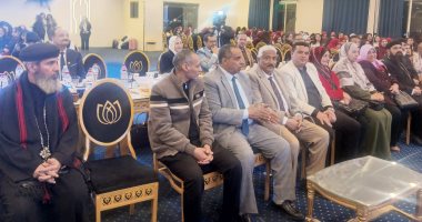 وكيل وزارة التضامن بسوهاج يشهد حفل تدريب 400 فتاة على تنمية المهارات