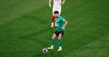 النجمة يسقط أمام ضمك بثلاثية في الدوري السعودي بمشاركة دونجا