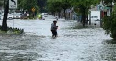 الإكوادور تعلن الطوارئ بعد فيضانات مدمرة قتلت 11 شخص..فيديو