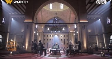 علي جمعة يوضح لفتاة سبب تساوي الرجل والمرأة في الحساب واختلاف الأحكام