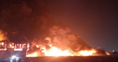 إخماد حريق داخل محطة وقود بطريق الضبعة الصحراوى