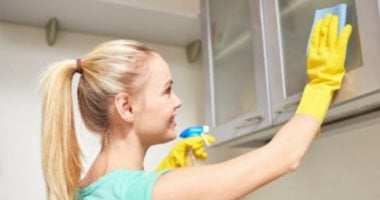 تجهيزات العيد.. اعرفى إزاى تستخدمى بيكربونات الصوديوم فى التنظيف 