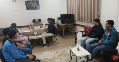 وكيل تعليم الأقصر يجتمع بقيادات الاتحادات الطلابية لبدء تنفيذ مبادرات القيادة