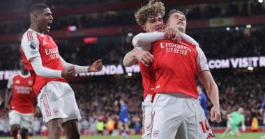 احتفال فريق أرسنال