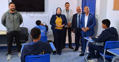 مدير تعليم جنوب سيناء تتفقد سير الامتحانات التجريبية بمدرسة WE للتكنولوجيا