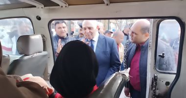 السكرتير العام والمساعد يتفقدان مواقف السيارات لمتابعة تطبيق التعريفة الجديدة بكفر الشيخ