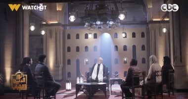 علي جمعة: خبرة الأهل تكشف ما لا يراه الحب.. و80% من زيجات الجامعة انتهت بالطلاق 