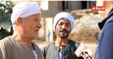 عمرو الليثى يواصل إسعاد الفلاحين بجوائز مالية فى برنامج أجمل ناس خلال رمضان