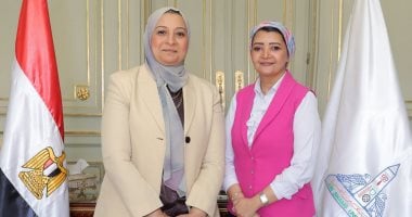 الكاتبة الصحفة همت سلامة تحاور الدكتورة غادة فاروق