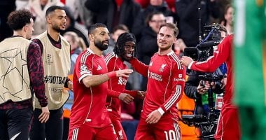 سلوت يثنى على صلاح: هدفه يعكس عقليته القتالية بعد إهدار ركلة الجزاء