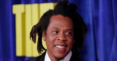 جاي-زي يتحول إلى JAŸ-Z.. تغيير مفاجئ قبل حفل كبير يعيد الجدل حول اسمه الفنى