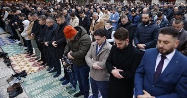 أوروبا تحتفل بعيد الفطر.. الجاليات المسلمة تضىء المدن بالفرحة والتآلف