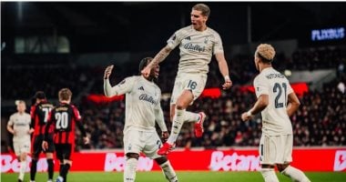 من مباراة ميتيلاند ونوتينجهام فوريست