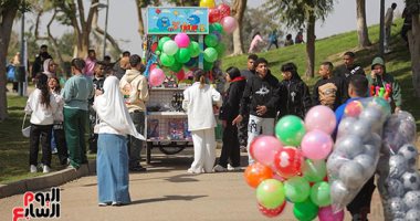 حديقة الأزهر تستقبل زوارها فى أول أيام عيد الفطر المبارك