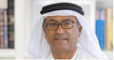  الكاتب الإماراتى على العمودى