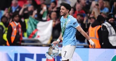 عمر مرموش مع كأس رابطة المحترفين