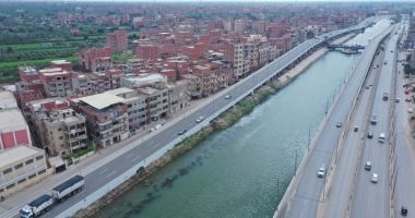 الطريق الحر شرق الرياح التوفيقي شريان جديد يربط 6 محافظات.. محور بنها دمياط الجديد يعدل اتجاهات المرور بطول 140 كم وعرض 4 حارات مرورية لتسهيل الحركة المرورية.. وتوجيهات لسرعة الإنجاز وفق معايير الجودة العالمية