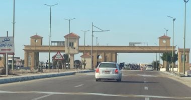 محافظة مطروح تستعد لـ"الموسم السياحى".. تطوير وتوفير الخدمات وصيانة الطرق والمحاور الرئيسية.. تنفيذ خطط تطوير الكورنيش الشرقى والشواطئ وتوفير الخدمات قبل بداية المصيف.. تنوع المقاصد والمزارات يجذب الملايين